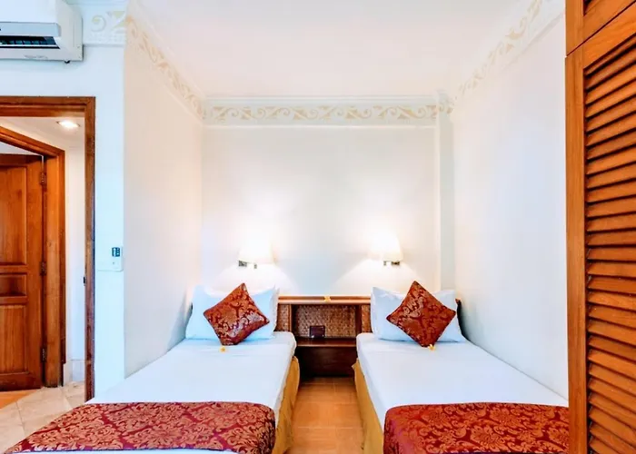 Bedroom Legian By Dhmhotelier 2* Seminyak (Bali)